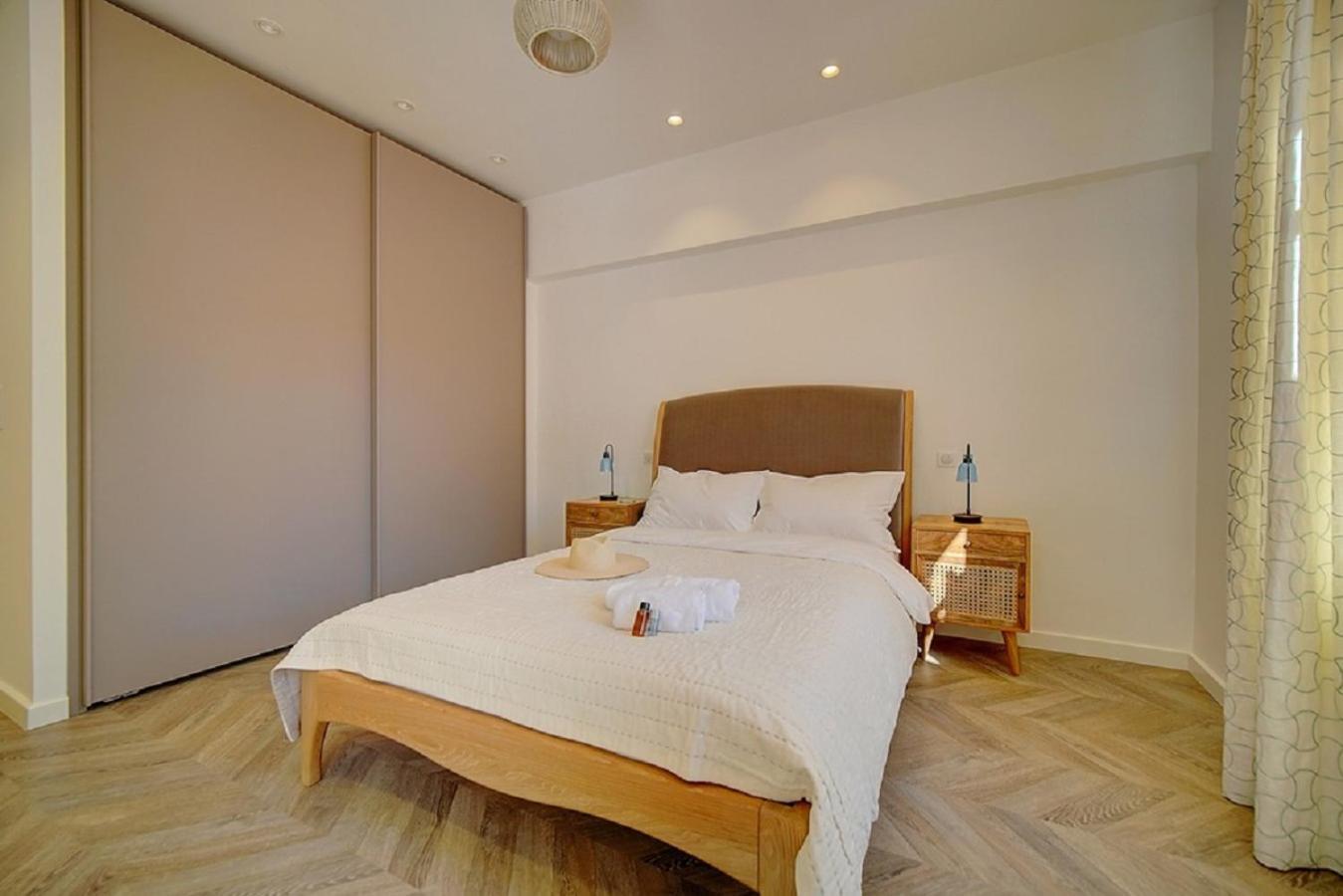 Magnifique 3 Pieces Renove Cannes Centre 'Banane' Avec Veranda ! A2B88 Экстерьер фото