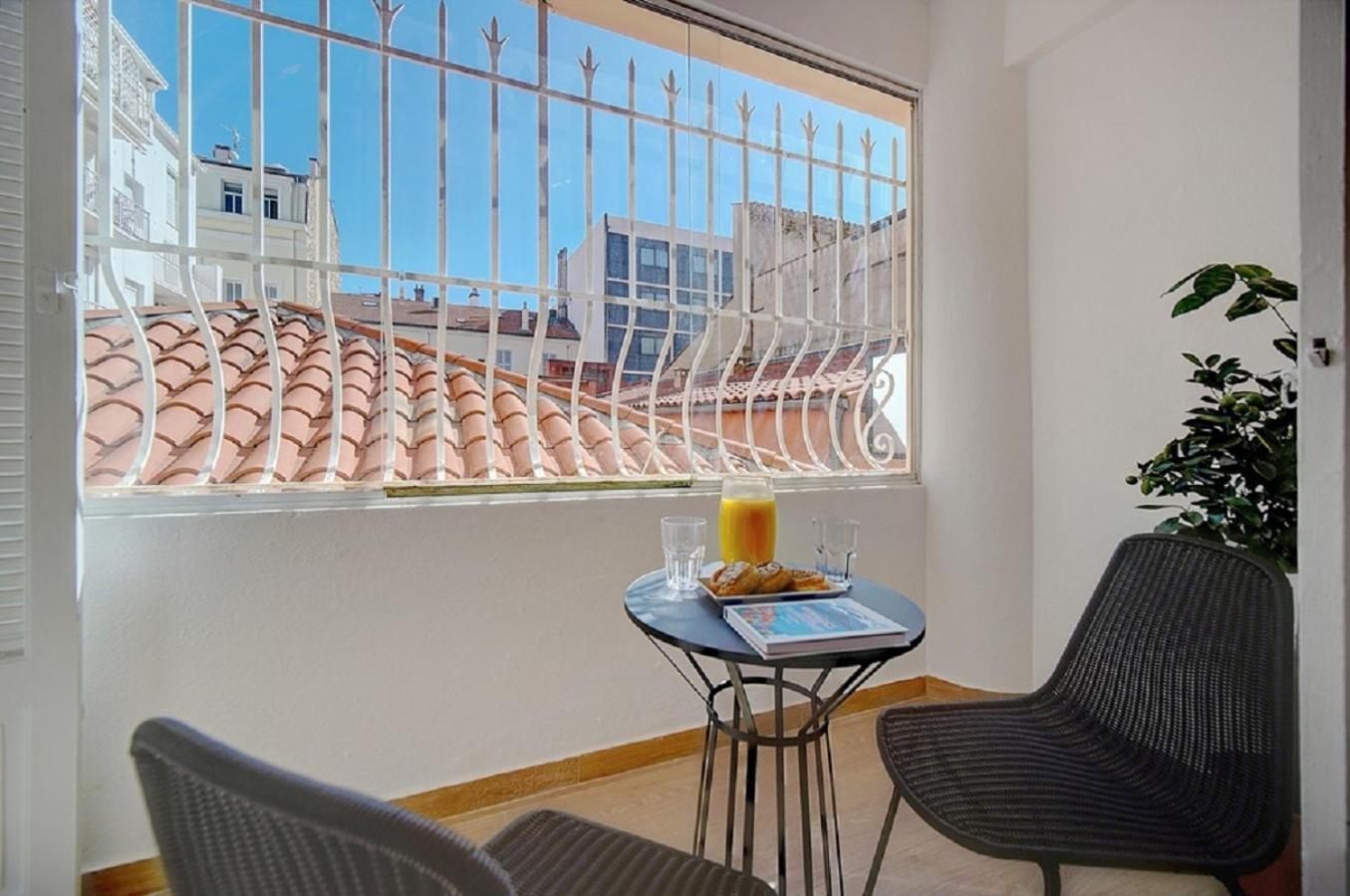 Magnifique 3 Pieces Renove Cannes Centre 'Banane' Avec Veranda ! A2B88 Экстерьер фото