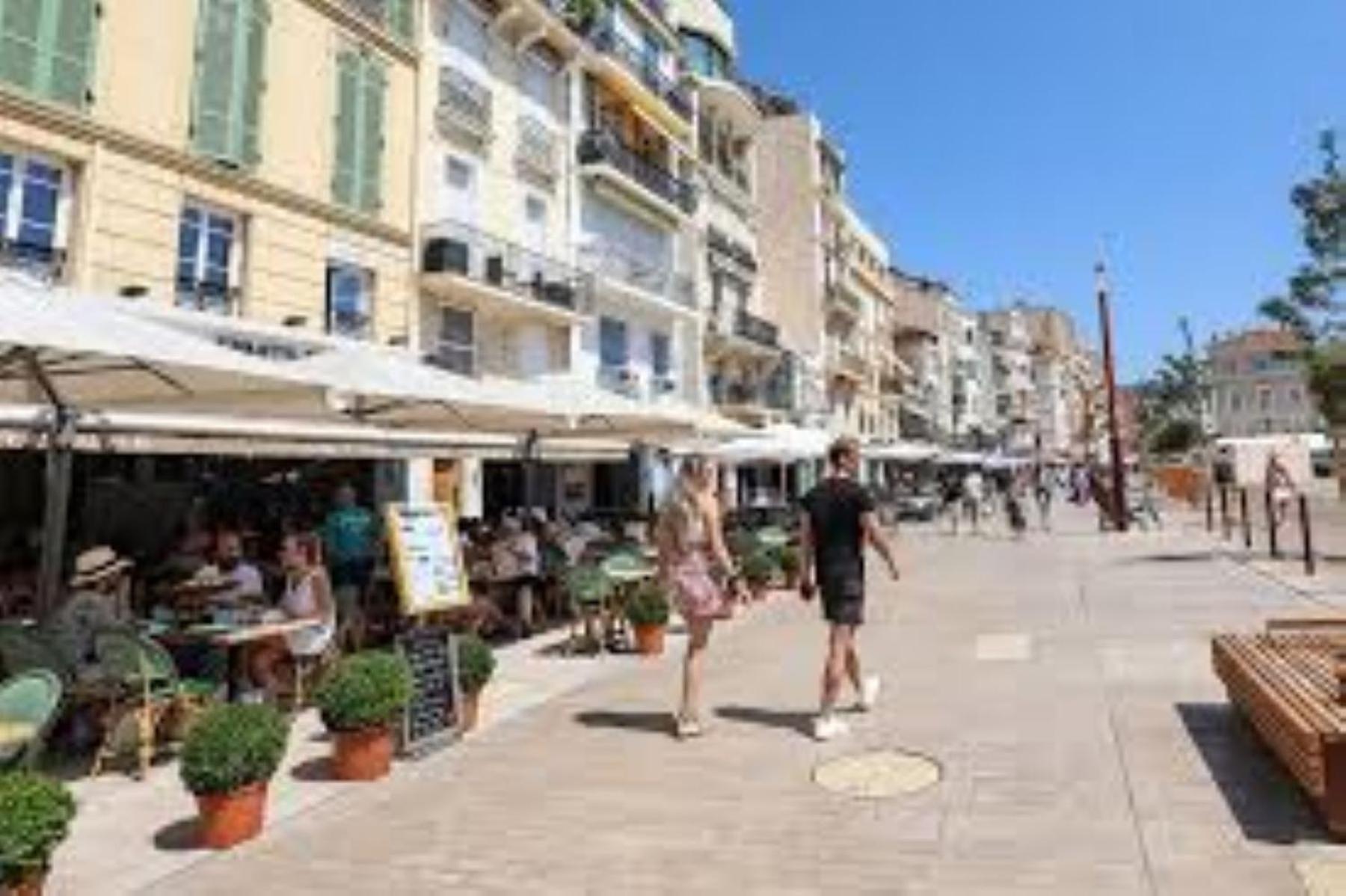 Magnifique 3 Pieces Renove Cannes Centre 'Banane' Avec Veranda ! A2B88 Экстерьер фото